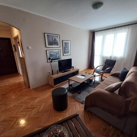Apartamento Lagumska Zemun Exterior foto